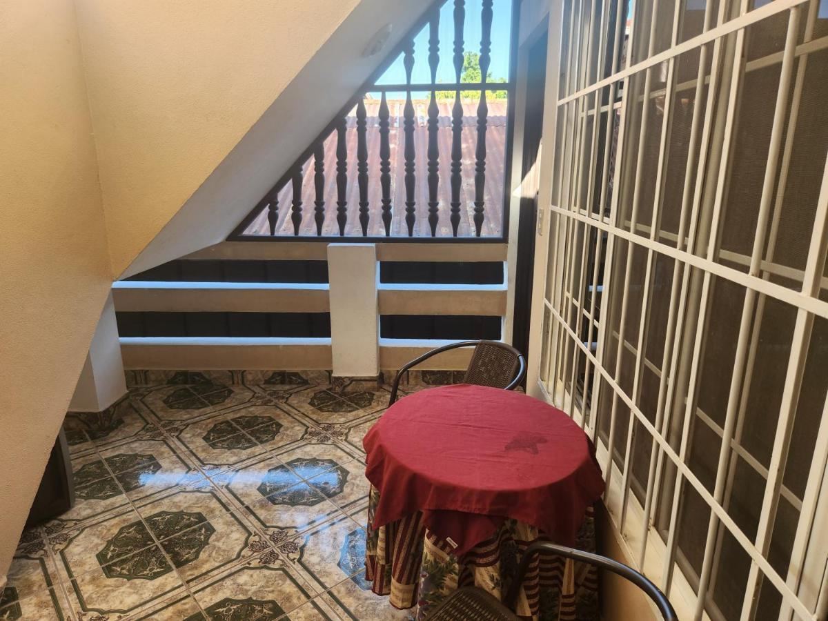 Casa De Don Francisco מלון פלורס